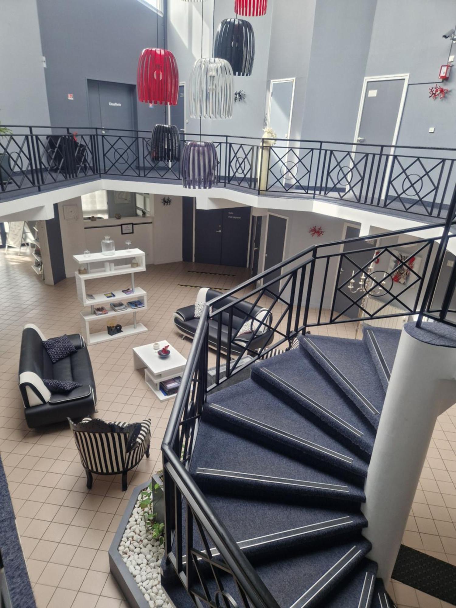 Agape Hotel Niort- Bessines Exterior foto